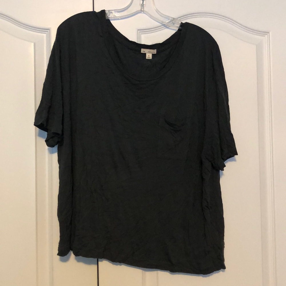 GAP shirt